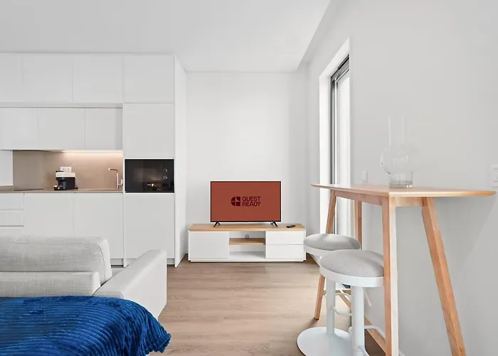 Апартаменты Guestready - Jasmim Авейру